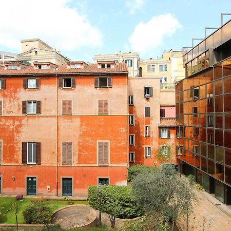 Апартаменты Giove In Trevi Рим Экстерьер фото